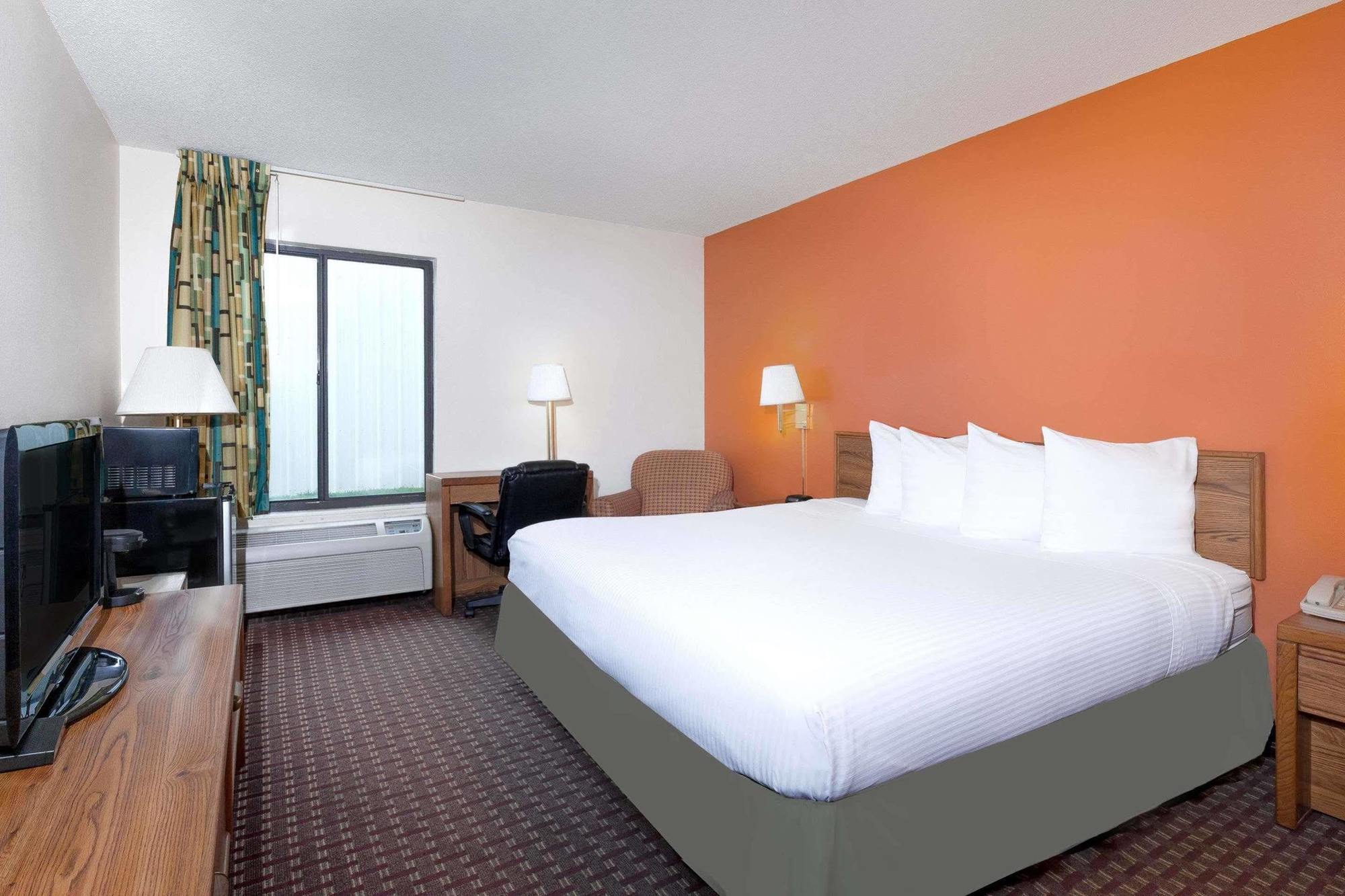 Howard Johnson By Wyndham Scott Lafayette Buitenkant foto